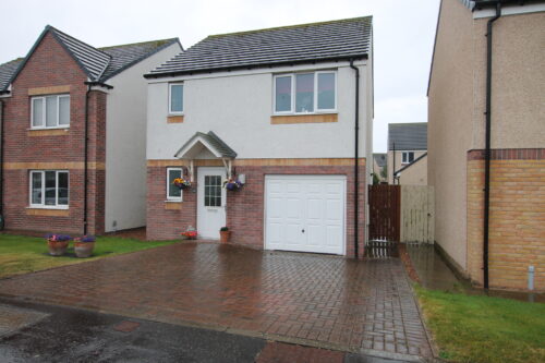 Woodpecker Crescent, Dunfermline, Fife. KY11 8QB